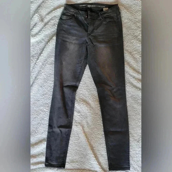 Old Navy Womens extra long, dark gray, mid rise, skinny jeans, Size 2 Long - Picture 2 of 7